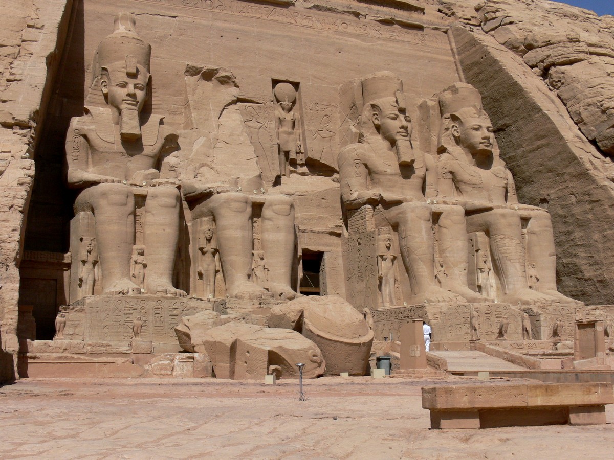 Abu_Simbel